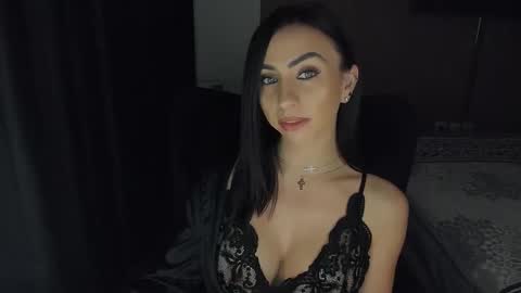 Snapshot of soraya26 chatting on December 2025 01:43:01 AM Soraya online show from December 2025 01:43:01 AM