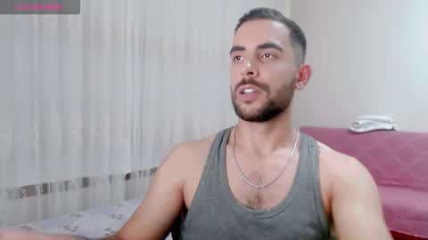 luis online show from November 2025 10:02:01 PM