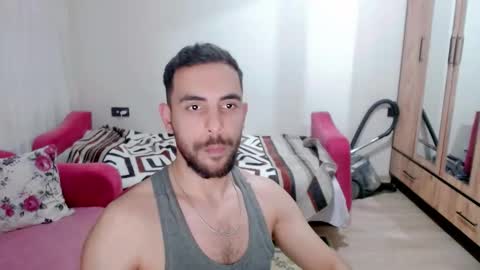 luis online show from February 2026 09:46:01 PM