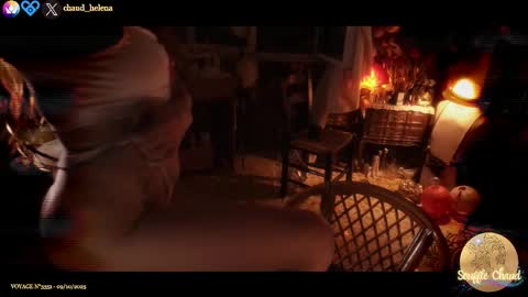 Snapshot of souffle_chaud chatting on September 2025 08:09:01 PM . . online show from September 2025 08:09:01 PM