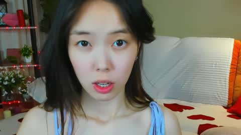 Snapshot of soulharmoonyy chatting on April 2026 11:40:02 AM soulharmoonyy online show from April 2026 11:40:02 AM