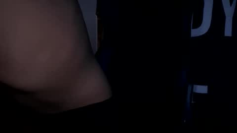 soulsurfer1985 online show from September 2025 02:33:02 AM