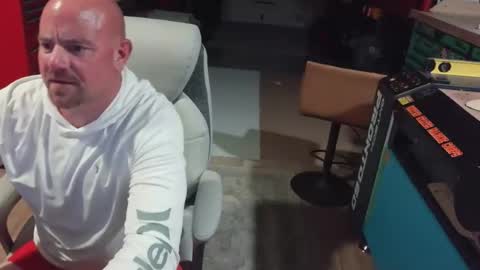 soundfreqnj online show from April 2026 02:40:02 AM