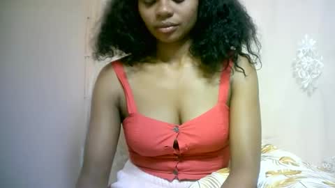 sourayaa online show from May 2026 07:52:01 PM