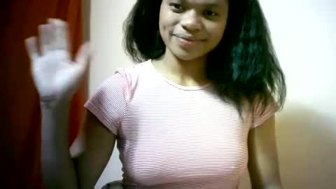 Snapshot of sourayaa chatting on July 2026 07:37:02 AM sourayaa online show from July 2026 07:37:02 AM
