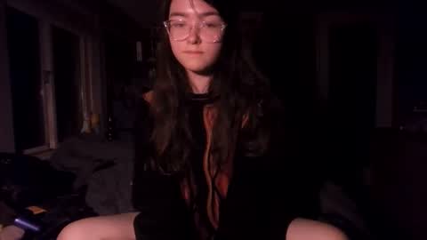 Snapshot of soursou chatting on November 2025 11:48:01 PM sours online show from November 2025 11:48:01 PM