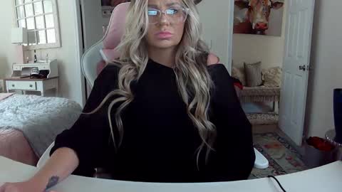 Your Barbii online show from February 2025 02:57:01 PM