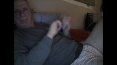 Snapshot of sox1957 chatting on December 2025 12:04:02 AM sox1957 online show from December 2025 12:04:02 AM