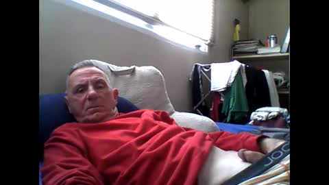 Snapshot of sox1957 chatting on December 2025 05:40:02 PM sox1957 online show from December 2025 05:40:02 PM