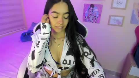 soy_gabrielaa online show from June 2026 01:41:02 PM