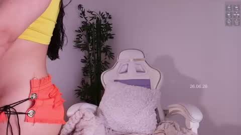 M A R I A N A online show from June 2026 02:38:01 AM