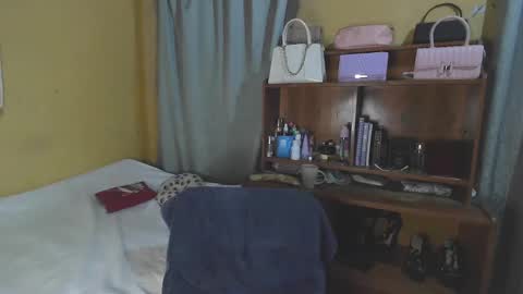 Miauhg online show from January 2025 07:36:02 AM