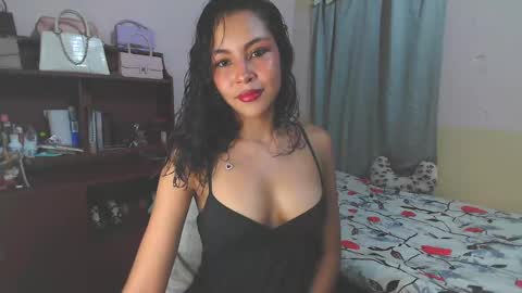 Miauhg online show from March 2025 03:23:02 AM