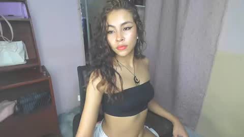 Miauhg online show from November 2025 05:28:02 AM