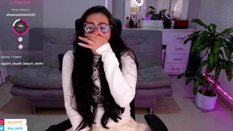 Luisa    online show from February 2025 02:29:02 AM