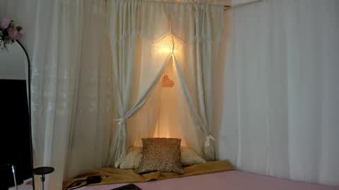      25  online show from September 2025 11:49:01 PM