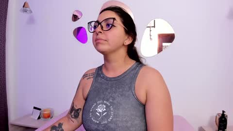 Snapshot of soysamicita_ chatting on January 2025 05:56:01 PM Sami Diaz online show from January 2025 05:56:01 PM