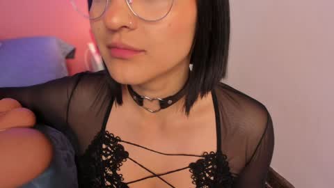 Snapshot of soysaraa_ chatting on January 2025 08:00:01 AM Aleja online show from January 2025 08:00:01 AM