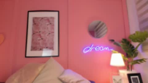 Snapshot of soysaraa_ chatting on February 2025 08:06:01 AM Aleja online show from February 2025 08:06:01 AM