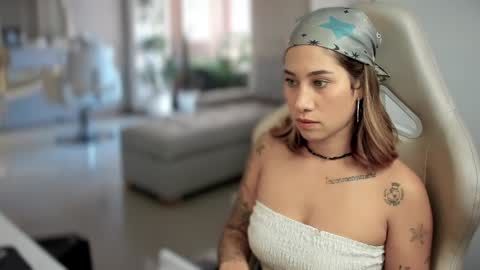 Snapshot of soytulu_ chatting on February 2025 03:42:02 PM brisa s online show from February 2025 03:42:02 PM