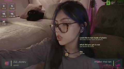 Snapshot of space_sexjs chatting on October 2025 12:22:02 AM ali online show from October 2025 12:22:02 AM