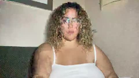 Snapshot of spacebunsxxx chatting on December 2024 05:37:01 AM spacebunsxxx online show from December 2024 05:37:01 AM