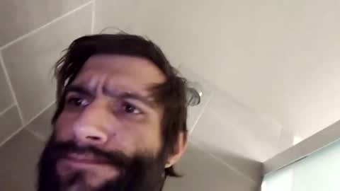 Snapshot of spacecase843 chatting on January 2025 11:47:02 AM TrndSettrz online show from January 2025 11:47:02 AM