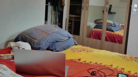 xoan online show from October 2025 05:25:02 PM