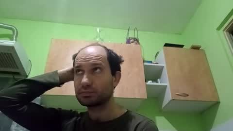 Snaiky online show from February 2026 12:11:01 AM