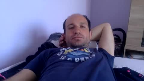 Snaiky online show from April 2026 02:08:01 PM