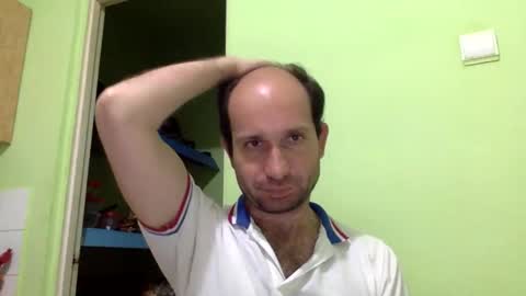 Snaiky online show from May 2026 10:51:01 PM