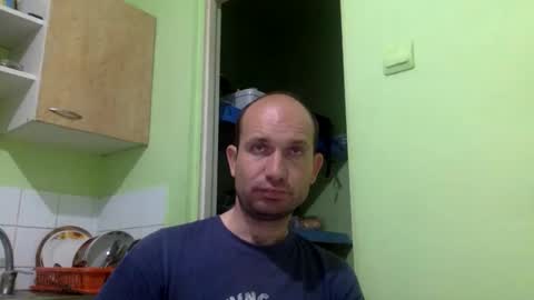Snaiky online show from May 2026 09:43:01 PM