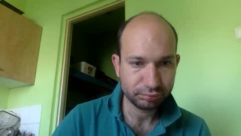 Snaiky online show from May 2026 09:35:01 AM