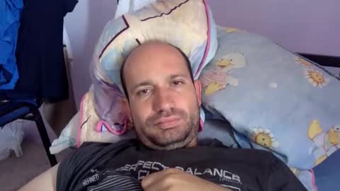 Snapshot of sparei7 chatting on June 2026 10:07:01 AM Snaiky online show from June 2026 10:07:01 AM