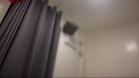 Snapshot of sparklexcx chatting on December 2025 11:30:02 AM Sparkle online show from December 2025 11:30:02 AM