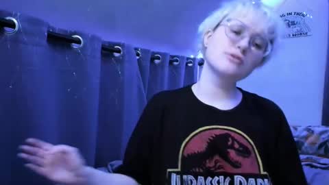 Atticus Pendragon online show from November 2025 02:43:02 AM