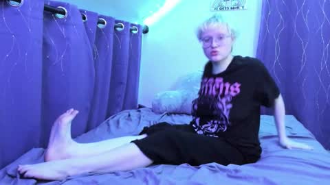 Atticus Pendragon online show from November 2025 07:45:02 PM