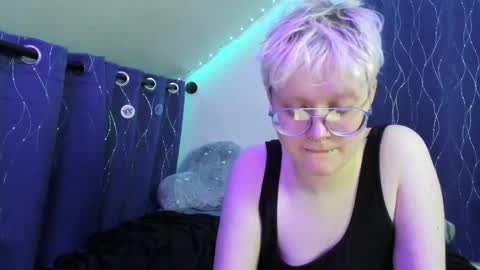 Atticus Pendragon online show from November 2025 07:36:02 PM