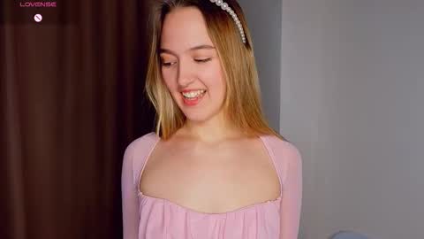 Snapshot of sparkusha chatting on February 2026 07:40:01 PM Mary online show from February 2026 07:40:01 PM