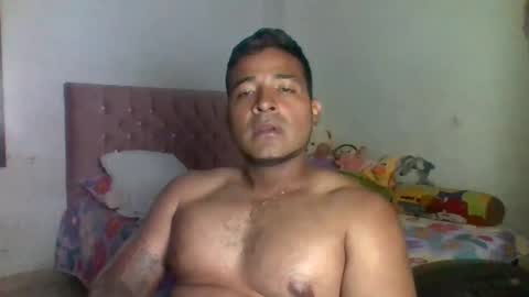 Snapshot of spartacus2025 chatting on April 2026 02:40:01 PM spartacus2025 online show from April 2026 02:40:01 PM