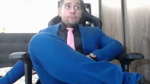     online show from June 2026 05:34:01 AM