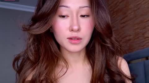 Nicole online show from March 2026 07:12:01 AM