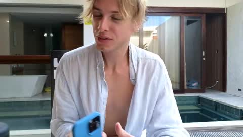 Sasha --  online show from March 2026 12:43:02 AM