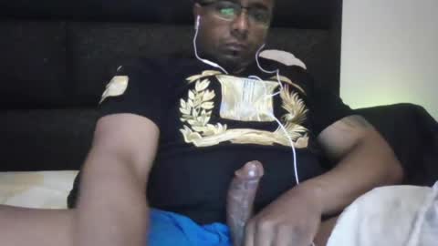 Snapshot of speed01 chatting on July 2026 08:11:02 PM Hot chocolate online show from July 2026 08:11:02 PM