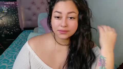 Snapshot of spelleyes01f chatting on September 2025 10:23:01 PM Renata Roman online show from September 2025 10:23:01 PM