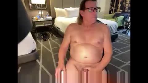 Snapshot of spencer45t chatting on December 2024 09:45:01 PM Spencer45t online show from December 2024 09:45:01 PM