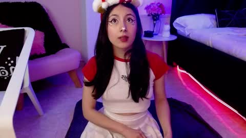 Snapshot of spicy__scarlett chatting on December 2025 01:07:01 PM scarlett online show from December 2025 01:07:01 PM