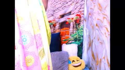 Snapshot of spicybarbie4u chatting on February 2026 05:32:01 PM spicybarbie4u online show from February 2026 05:32:01 PM