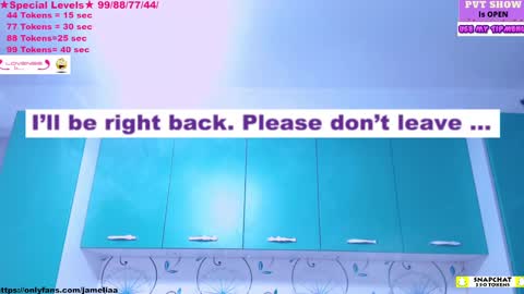 Snapshot of spicybrunnete chatting on March 2025 04:35:02 AM Trisha online show from March 2025 04:35:02 AM