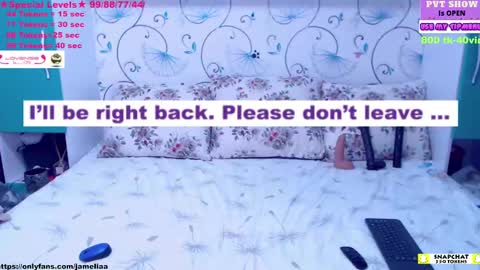 Snapshot of spicybrunnete chatting on March 2025 08:33:02 AM Trisha online show from March 2025 08:33:02 AM